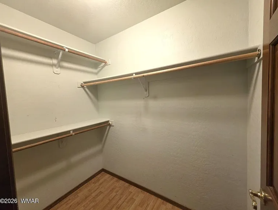677 Fox Ln - Photo 7 of 14