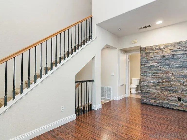 41543 King Palm Ave #5 - Photo 5 of 23