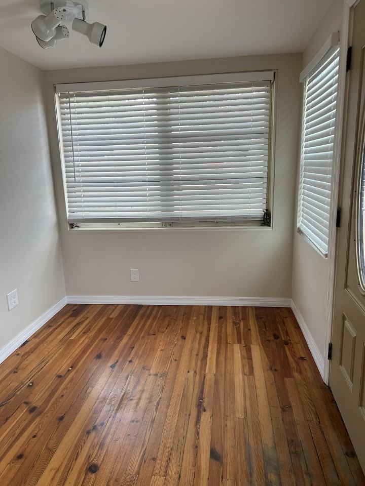 8314 N Edison Ave - Photo 3 of 26