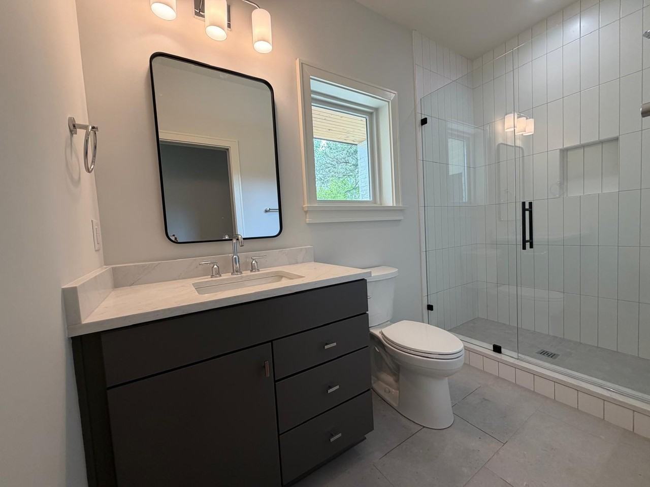 432 Dover Ave - Photo 5 of 26