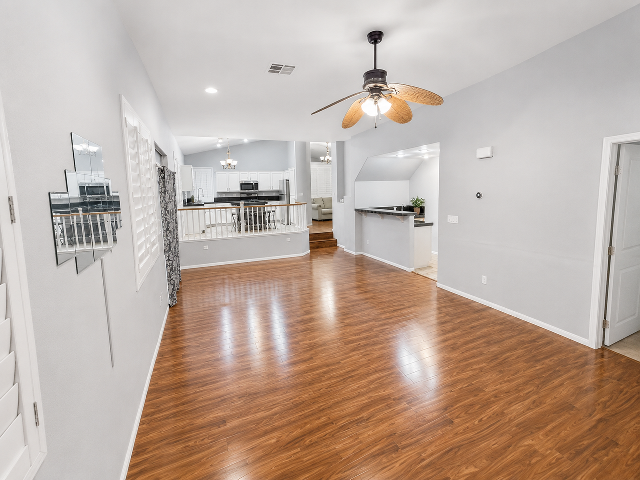 249 Jessica Grove St - Photo 6 of 18
