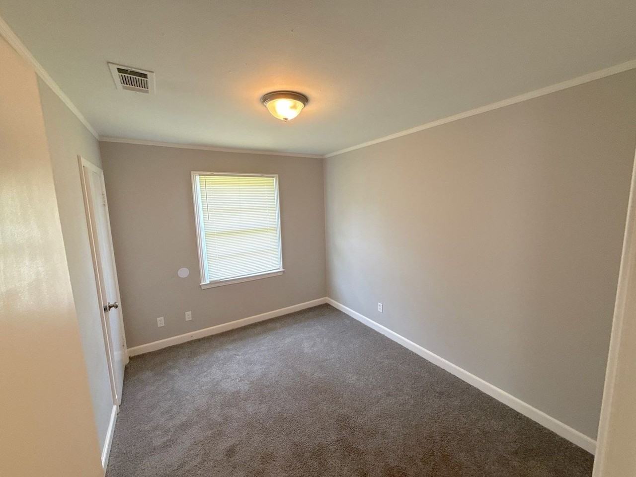 1190 Inman Cv - Photo 7 of 13