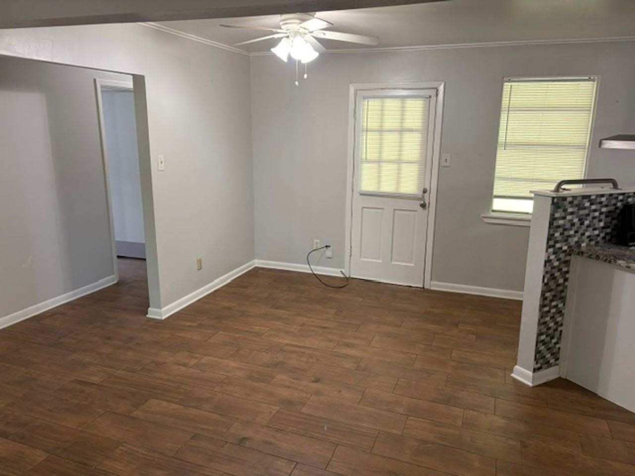 1730 Bayou Dr - Photo 5 of 14