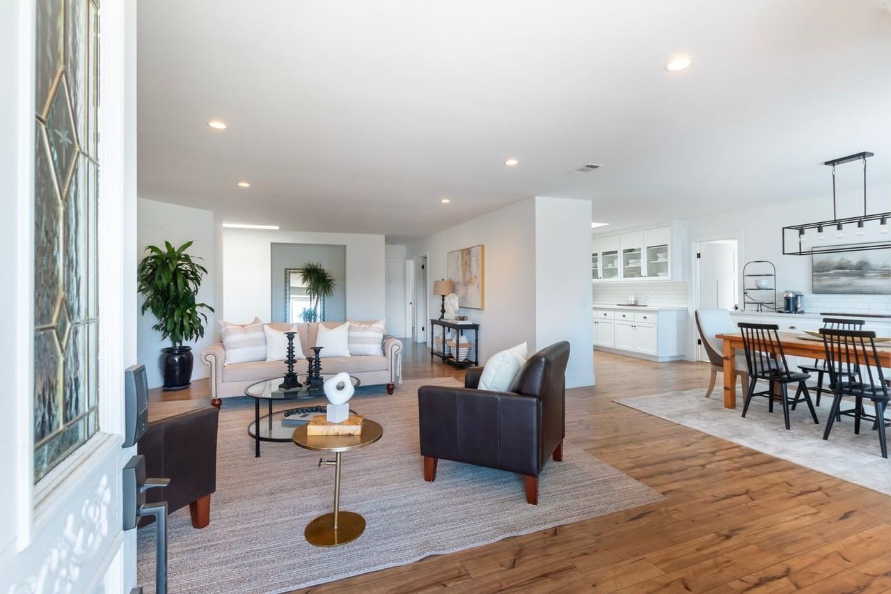 1736 Deer Canyon Rd - Photo 3 of 8