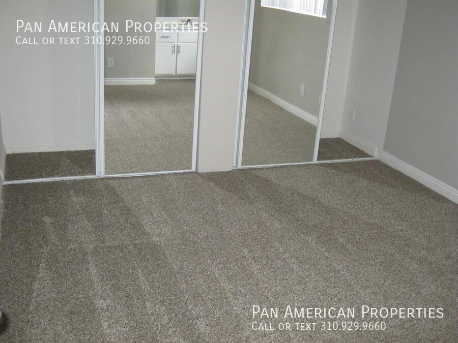 Ramona Apartments - Photo 7 of 11