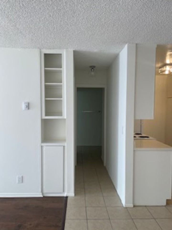 220 Bay St. - Photo 3 of 17