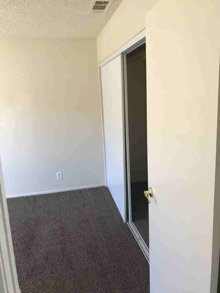 21800 Panoche Rd. - Photo 4 of 21