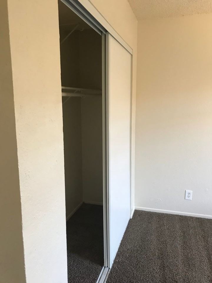 21800 Panoche Rd. - Photo 5 of 21
