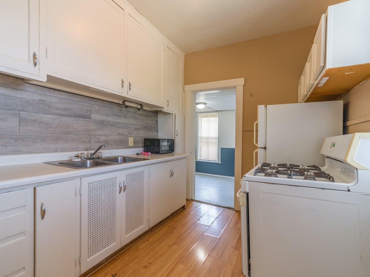 Wesley Place - Photo 2 of 30