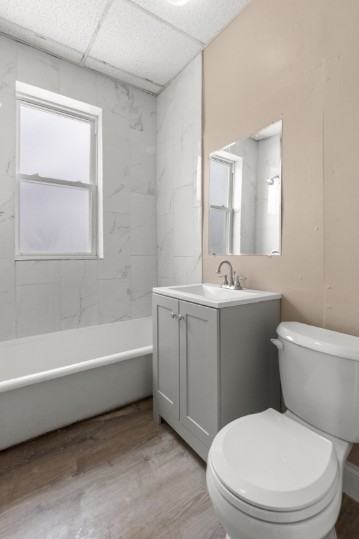 4205 Ellenwood Avenue - Photo 5 of 21