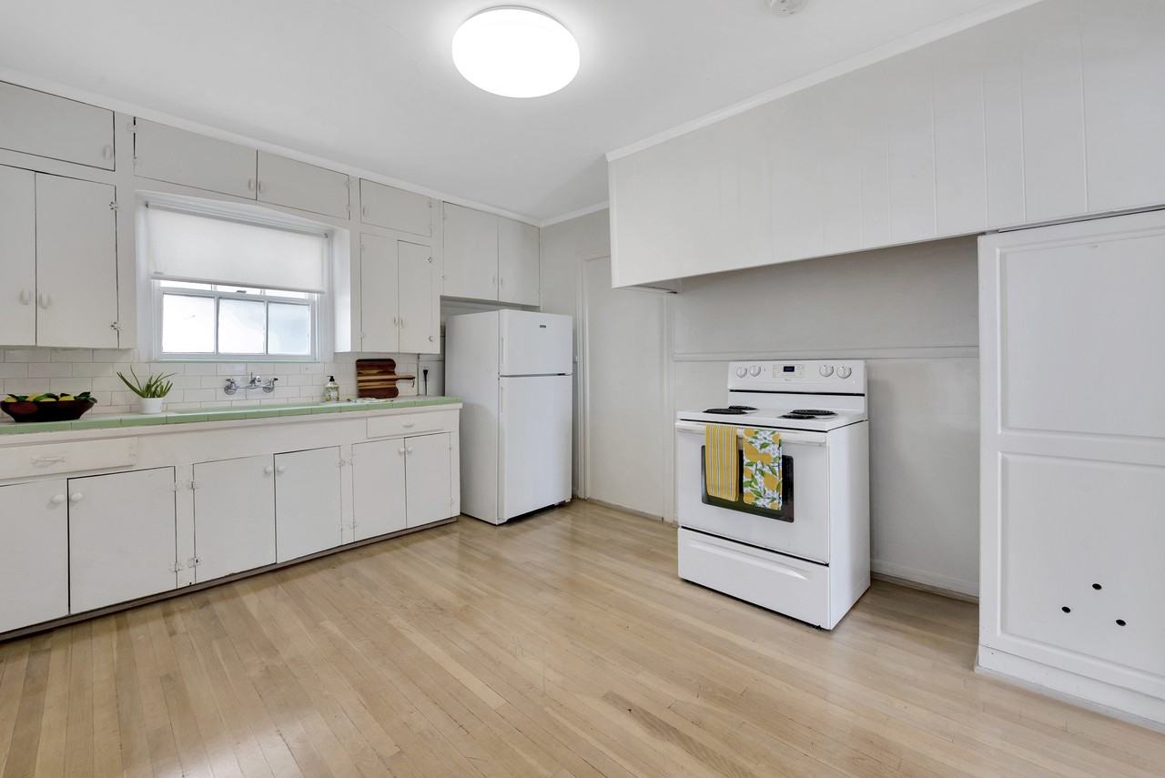 1509 Enid - Photo 3 of 9