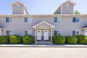 featured image of 2105 Alan St #6