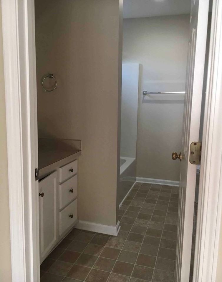109 Sweetoak Dr - Photo 4 of 15