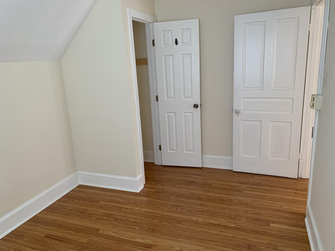 30 East Market Street - Photo 4 of 12