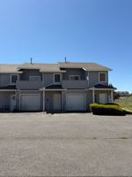 featured image of 5521 Glenridge Way