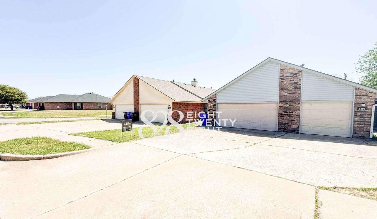 4304-4306 4304-4306 Harvard Rd. - 4304 Harvard Rd. - Photo 2 of 21