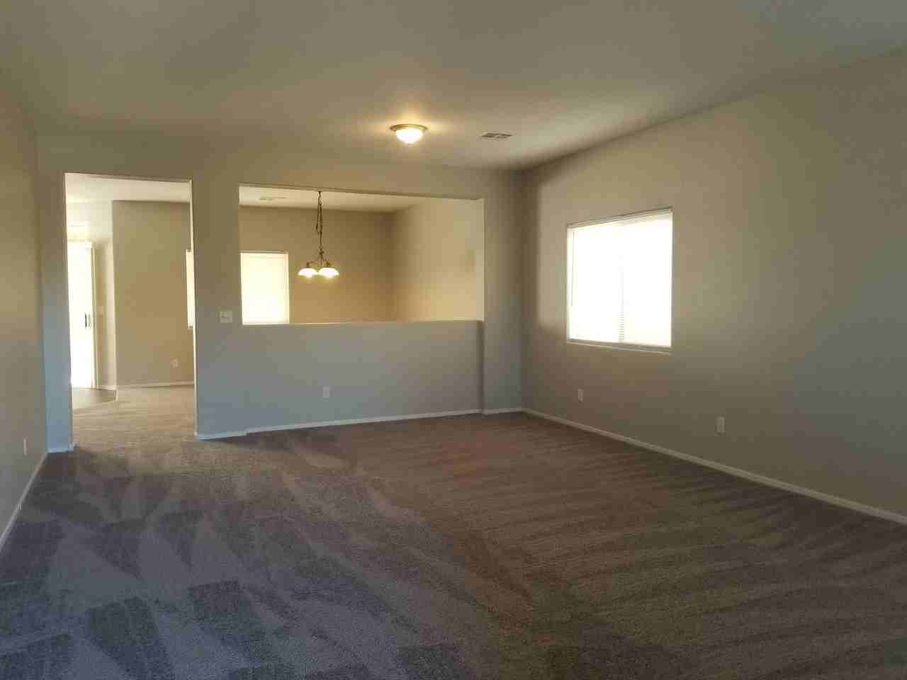 11005 Saint Rafael St - Photo 2 of 17