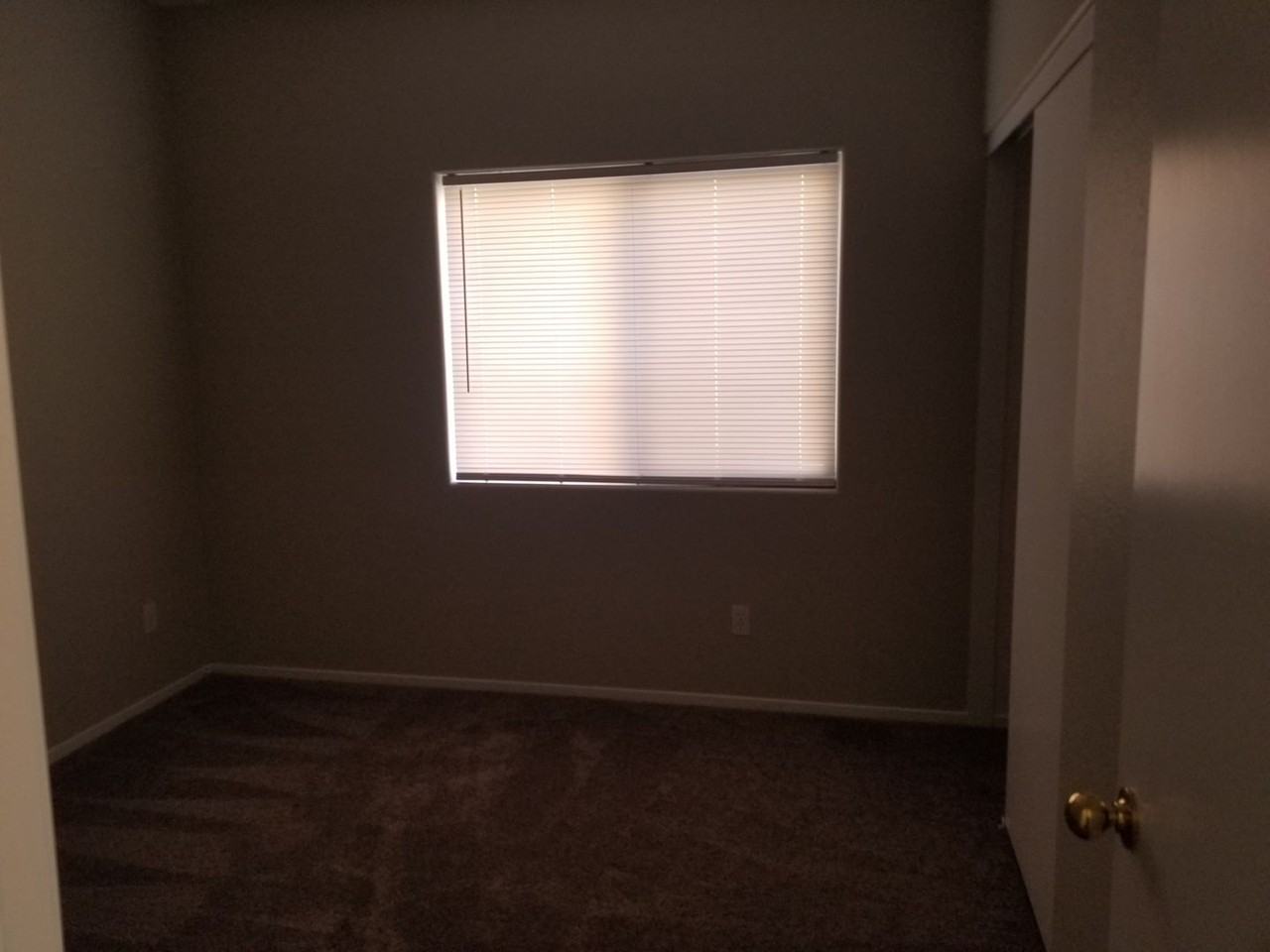 11005 Saint Rafael St - Photo 6 of 17