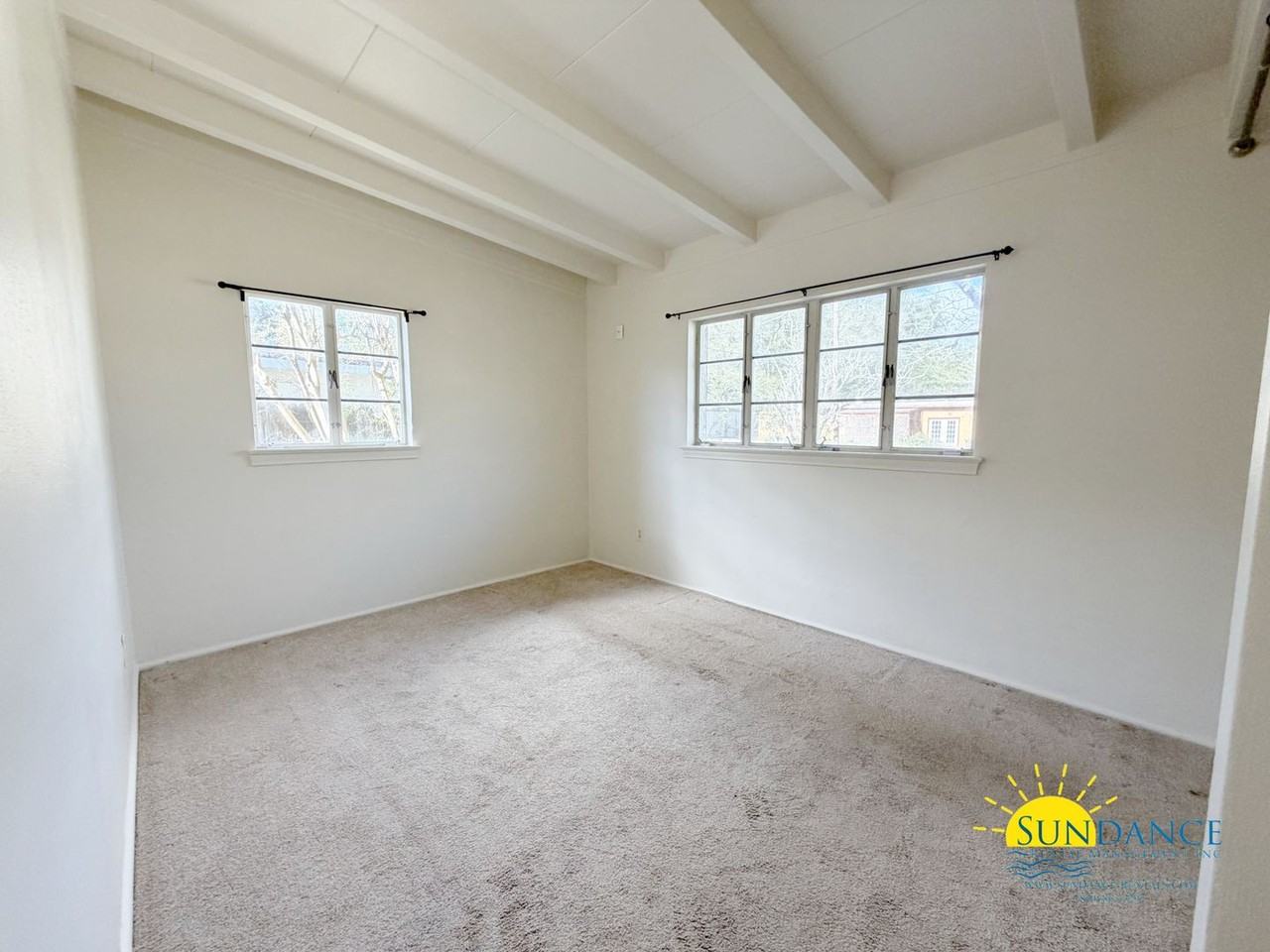 37 Laurie Dr Ne - Photo 6 of 15