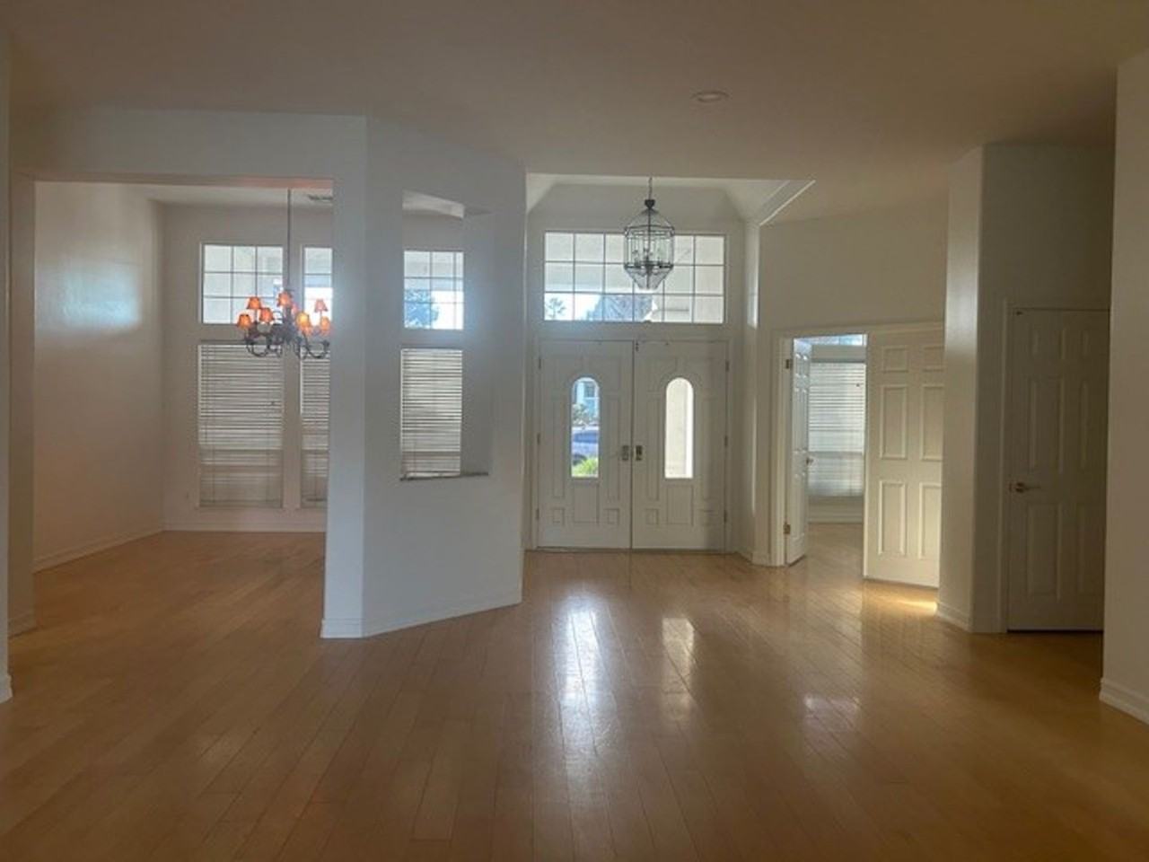 2112 Classen St - Photo 3 of 21