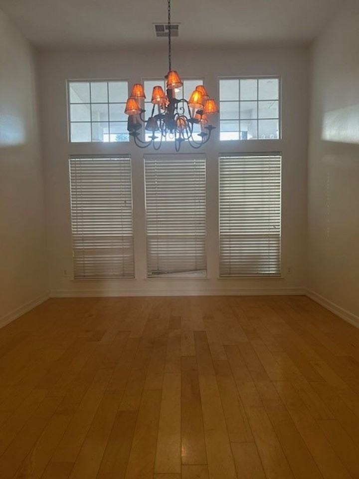 2112 Classen St - Photo 7 of 21