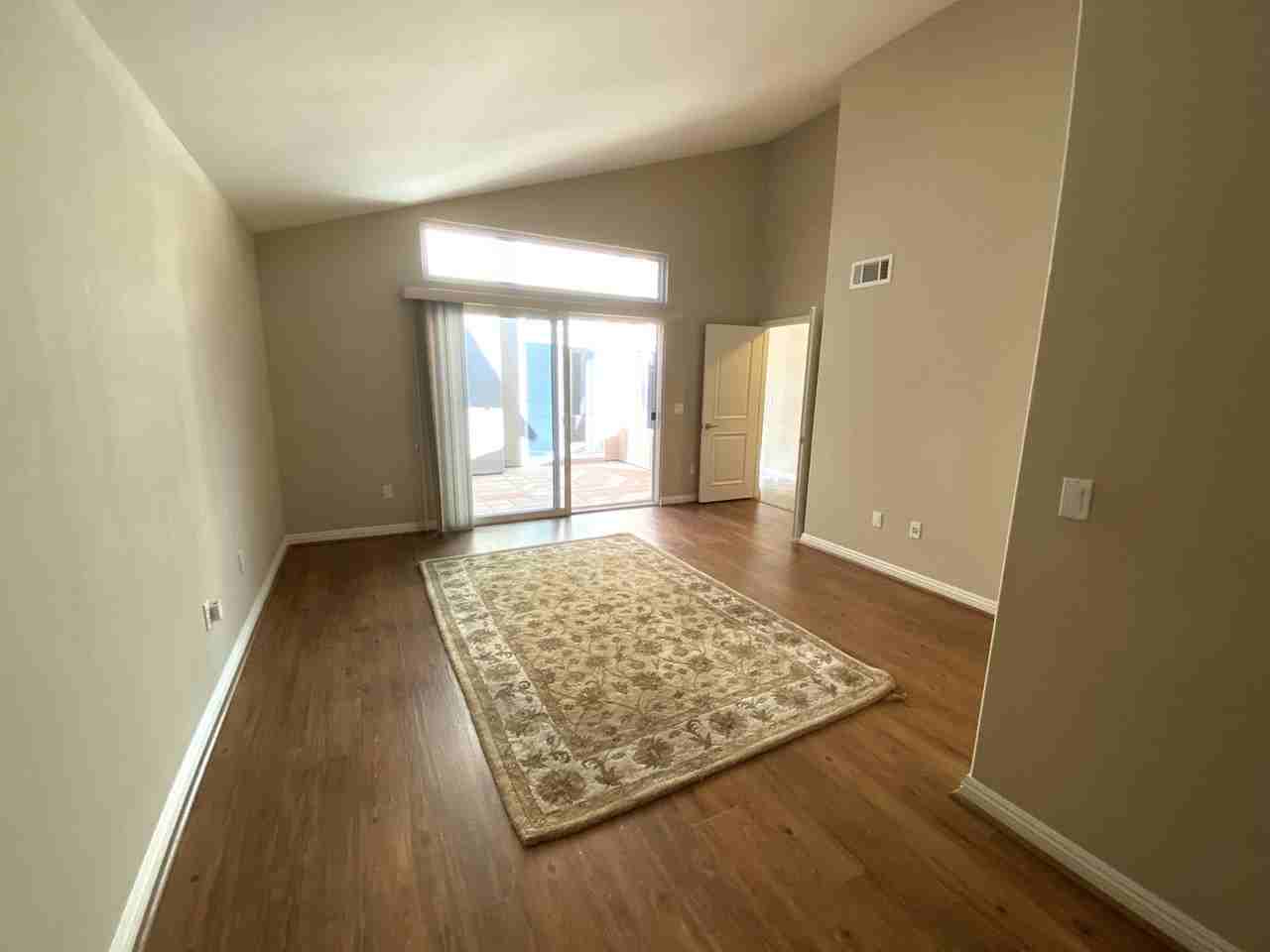 4354 Foxenwood Cir - Photo 7 of 18