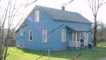 featured image of 901 Nw Saint Helens Ave