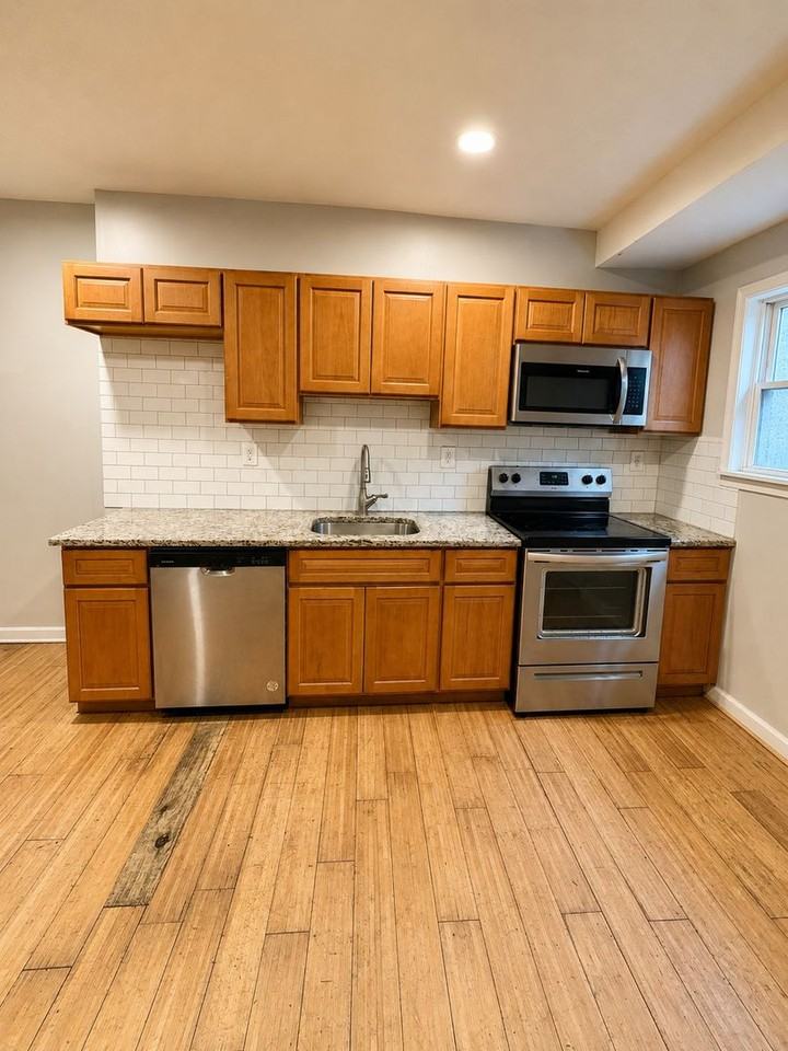 2033 W Oxford St - Photo 4 of 29