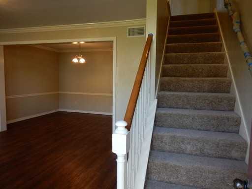 10305 Monet Dr - Photo 3 of 6