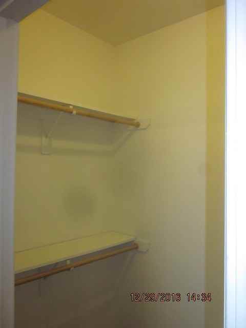 1100 S Rio Linda St - Photo 3 of 36