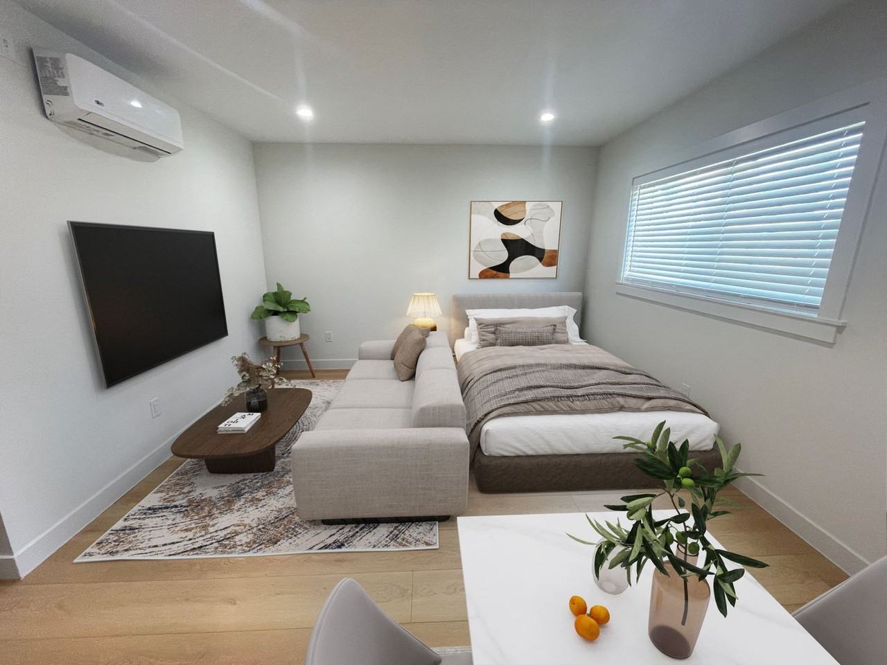 1549 S. Westgate Ave. - Photo 6 of 10