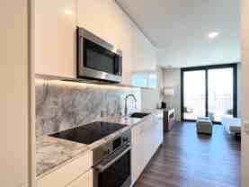 987 Queen St #3909 - Photo 1 of 1
