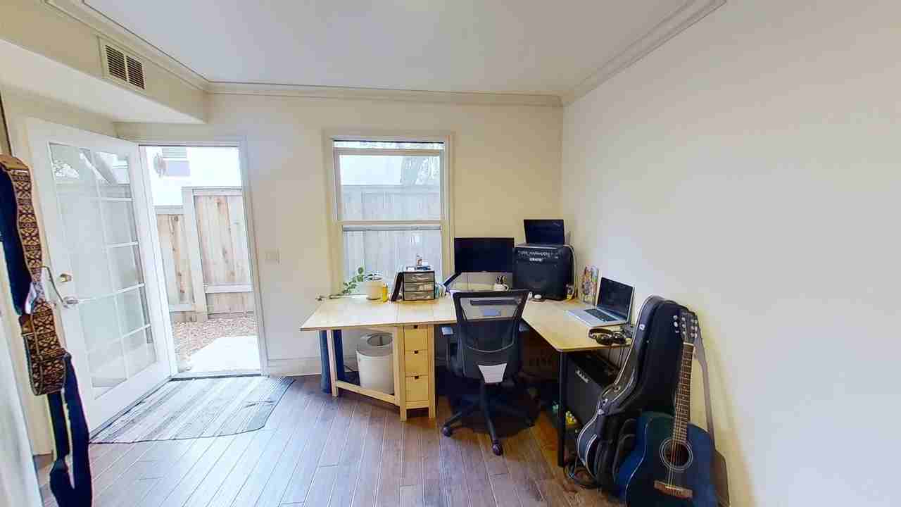1318 San Andres St - Photo 4 of 28