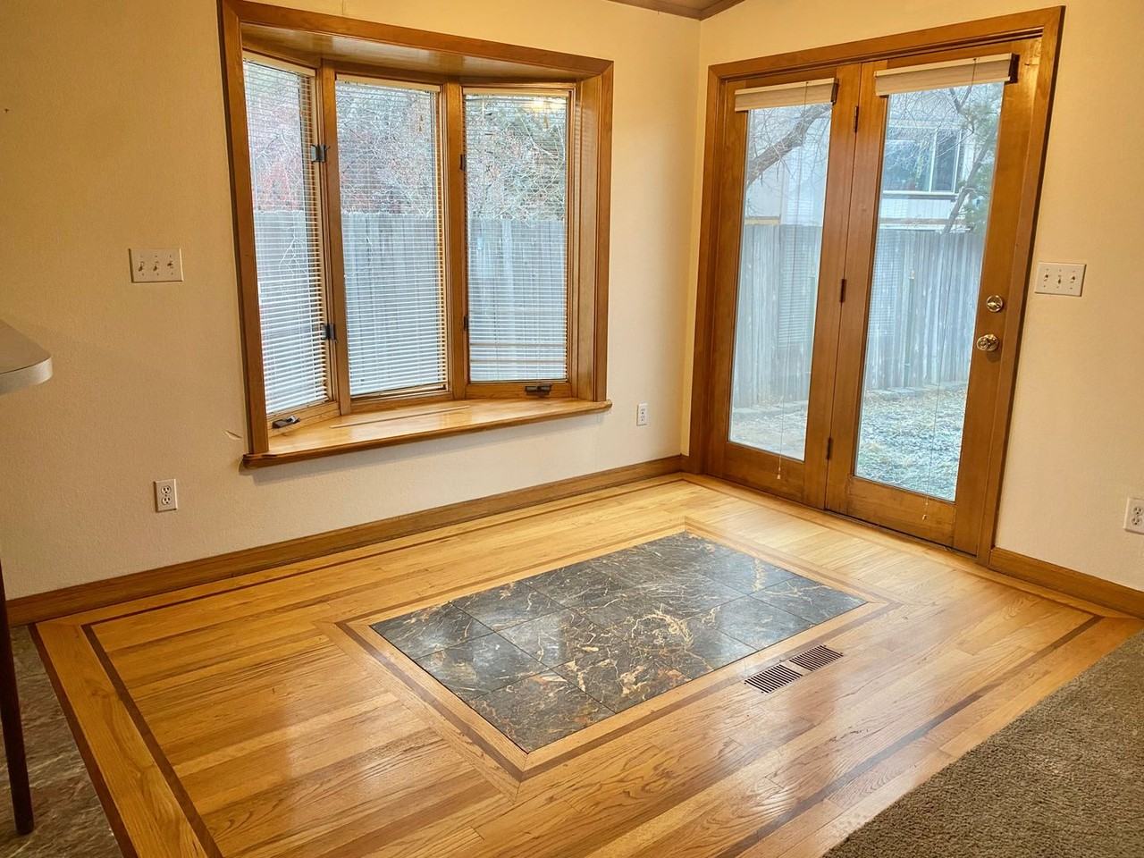 2816 Ne Lapointe Ct - Photo 7 of 16