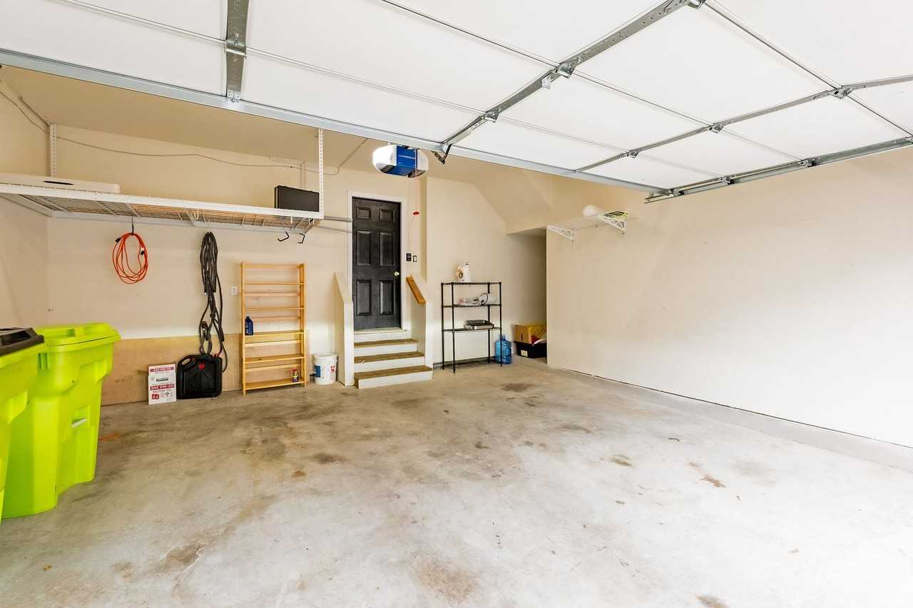 3385 Beechcliff Dr - Photo 4 of 49