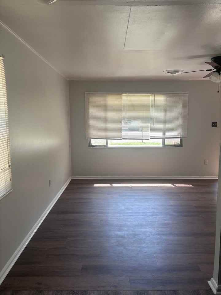 3329 Madewell St - Photo 5 of 9