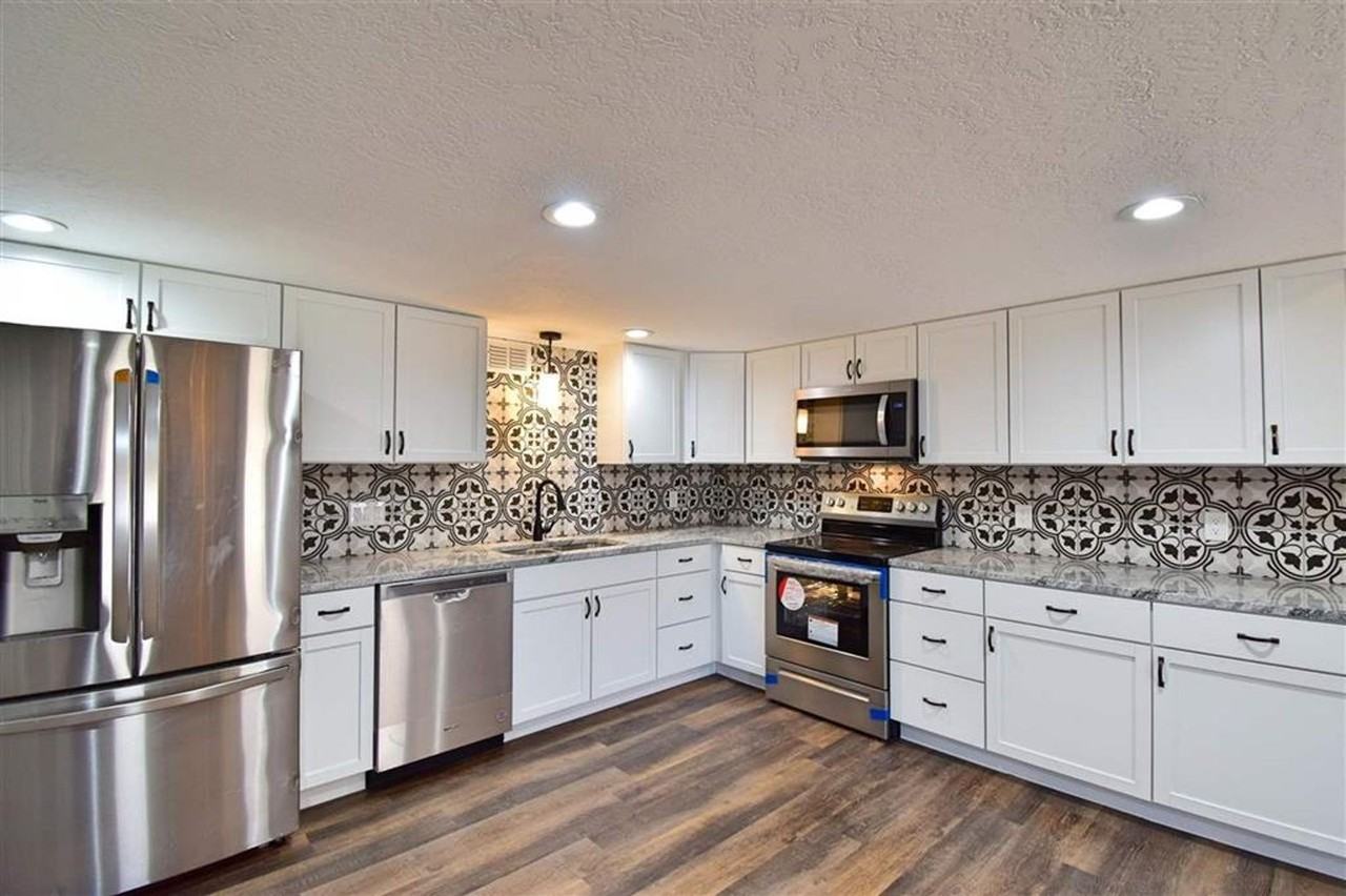 4912 Se Hardin Ave - Photo 4 of 10