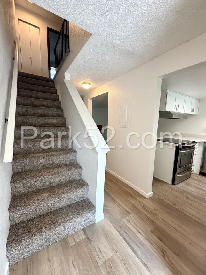 9421 43rd Street Ct W #C - Photo 5 of 17