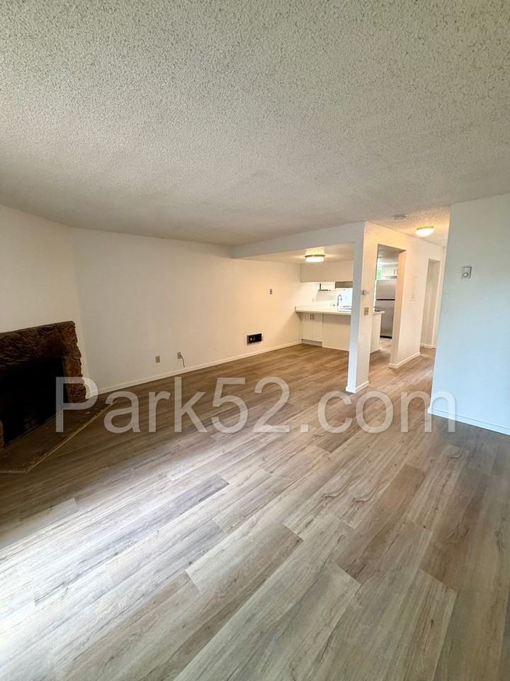 9421 43rd Street Ct W #C - Photo 7 of 15
