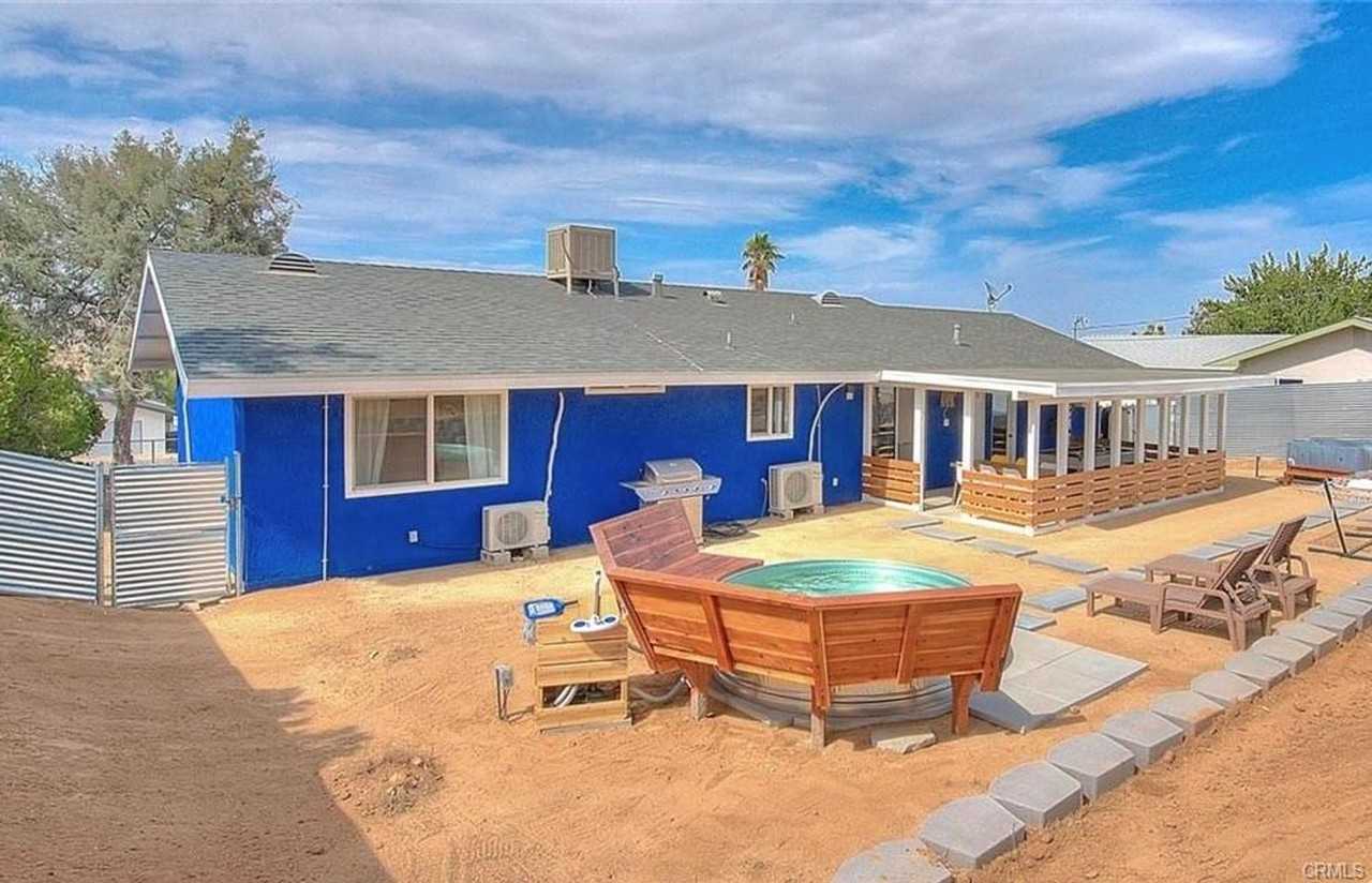 61627 El Cajon Dr