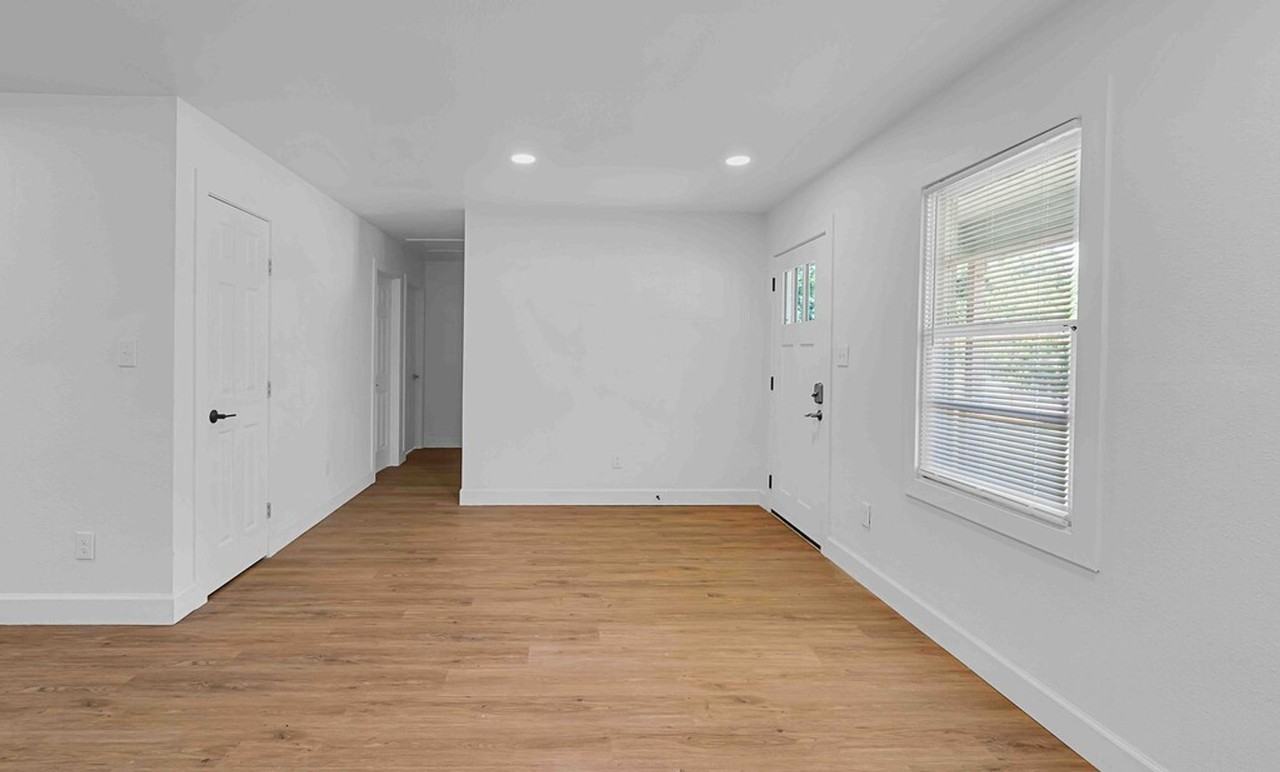 712 Proctor Ave - Photo 5 of 31