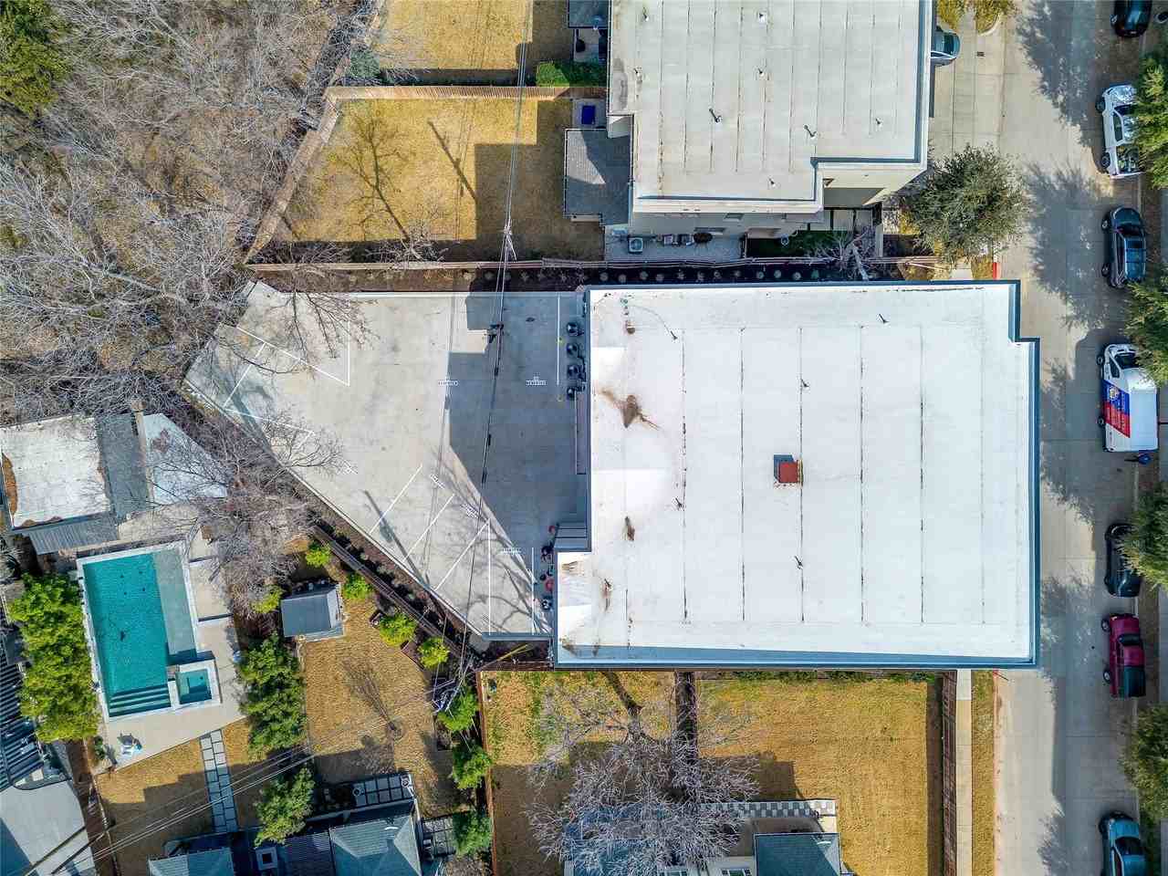 408 Foch Street - Photo 6 of 50