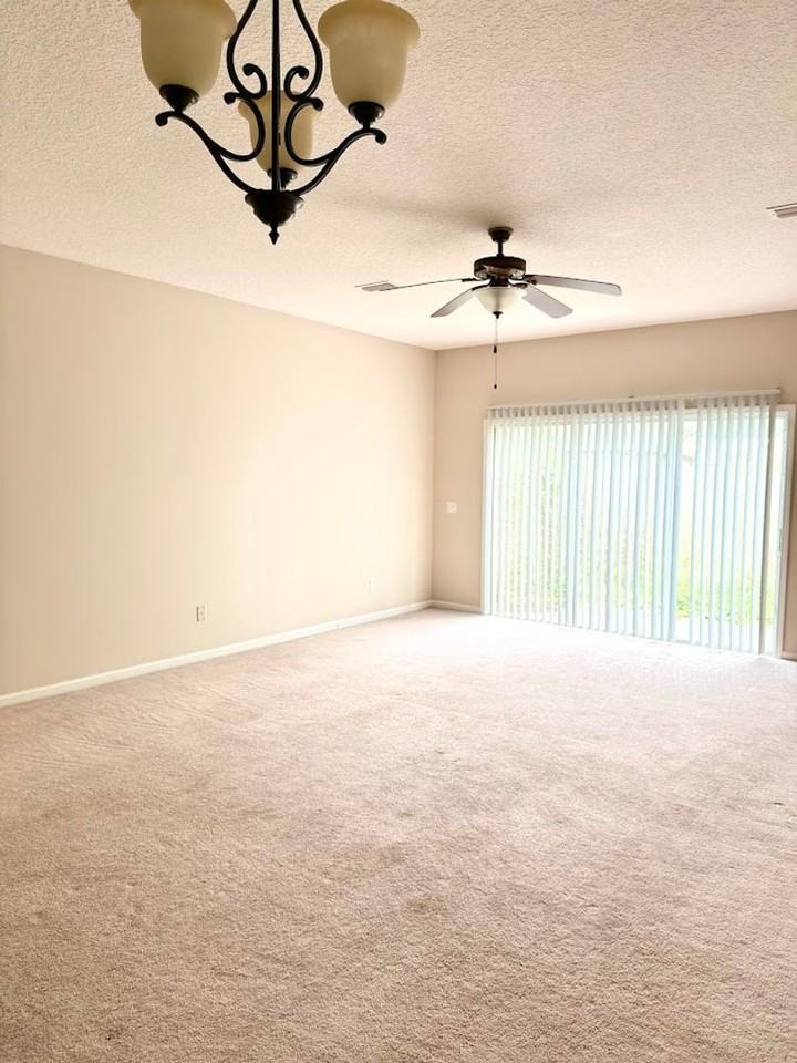 216 Inlet Reach Cir - Photo 4 of 15