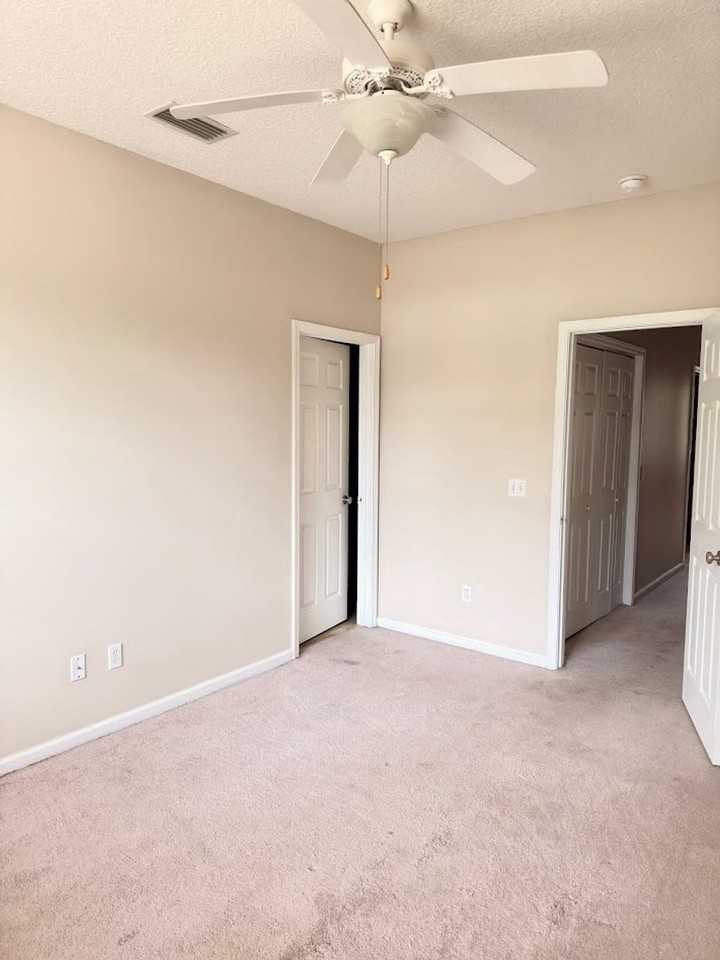 216 Inlet Reach Cir - Photo 7 of 15