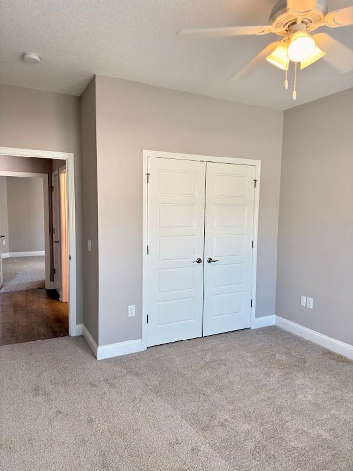 140 The Villas Way - Photo 3 of 16