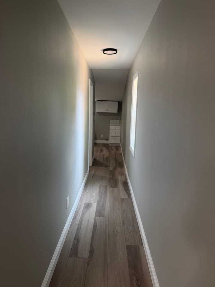 152 S Bonnie Beach Pl - Photo 2 of 11