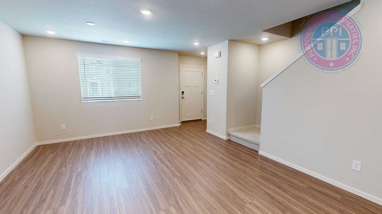 862 Sifuentez Ct - Photo 6 of 28