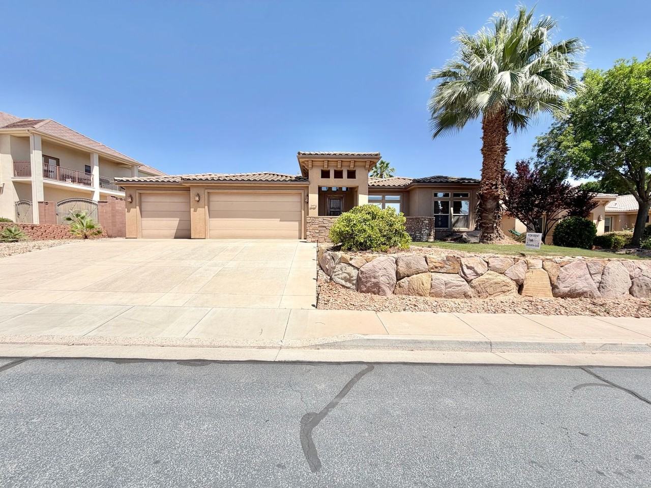 2176 N Gunsight Dr - Photo 3 of 36