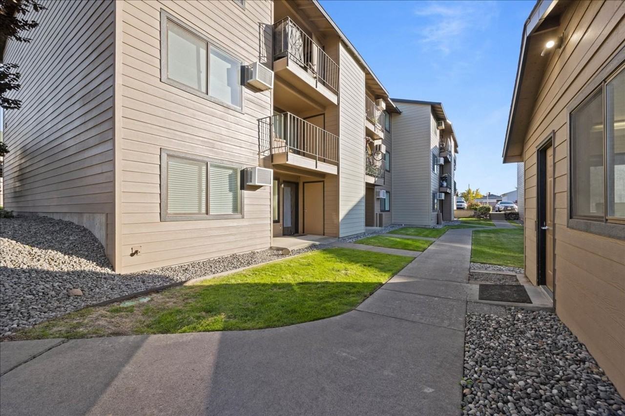 Brix Apartments - Photo 6 of 50
