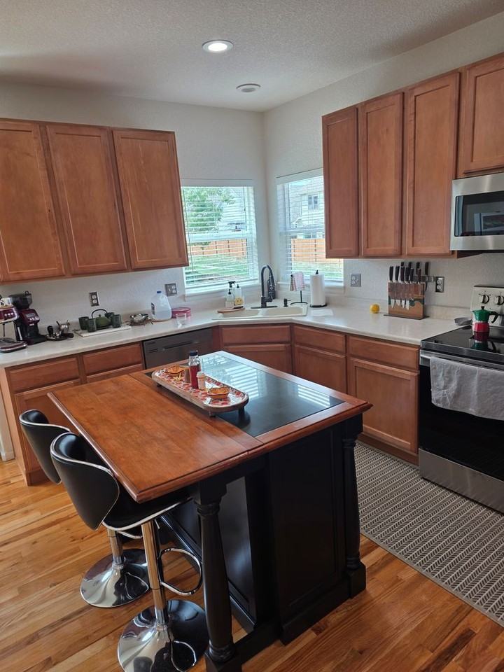 81 Laramie Ct - Photo 3 of 39